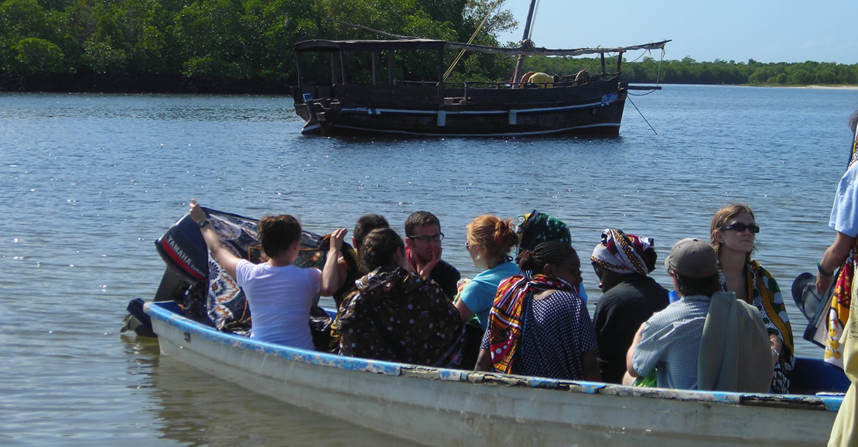 1 Day Funzi Dhow adventure
